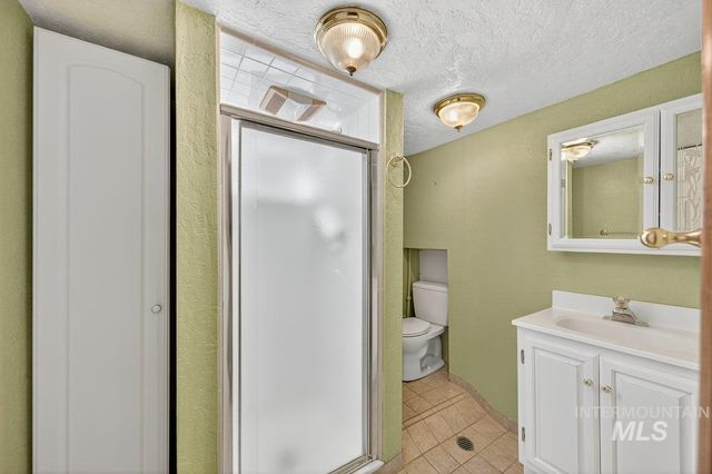 219 16th Ave. S, Nampa, ID 83651