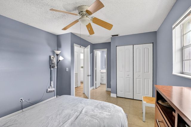 5721 Coconut Road, West Palm Beach, FL 33413