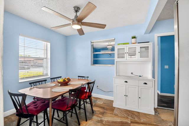 5721 Coconut Road, West Palm Beach, FL 33413