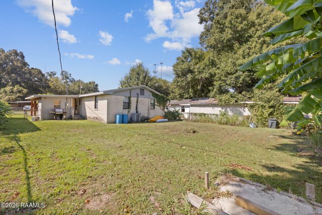 104 Kris Drive, Lafayette, LA 70501