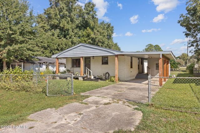104 Kris Drive, Lafayette, LA 70501