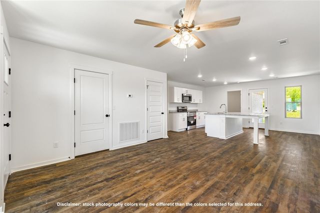 1909 Porter Street, Pea Ridge, AR 72751