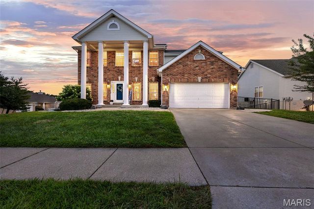 501 Oxborough Court, St Peters, MO 63376