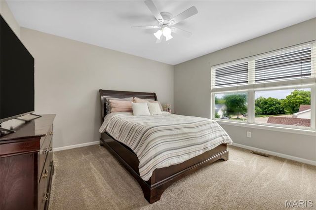 501 Oxborough Court, St Peters, MO 63376