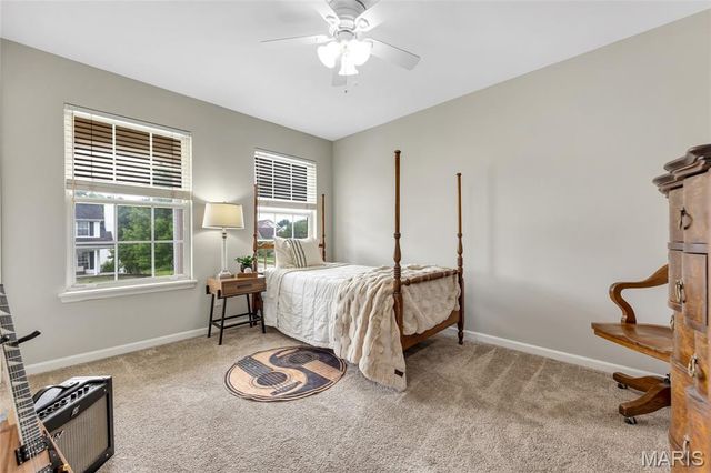 501 Oxborough Court, St Peters, MO 63376