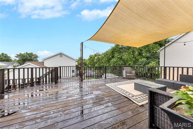 501 Oxborough Court, St Peters, MO 63376