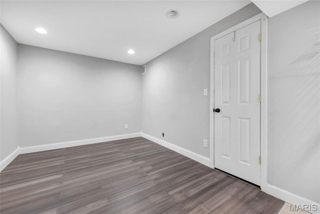 501 Oxborough Court, St Peters, MO 63376