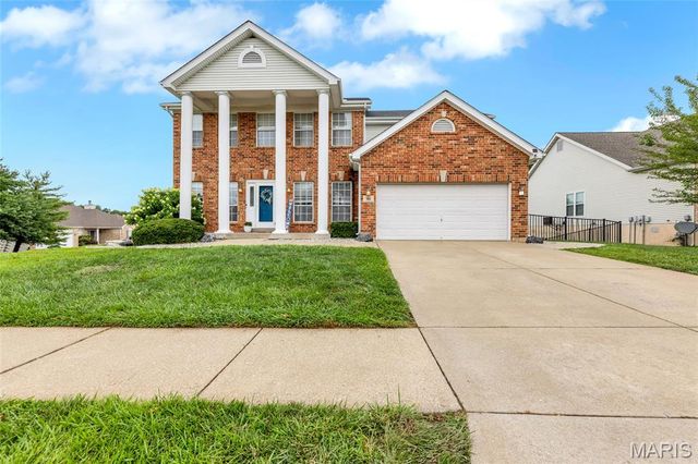 501 Oxborough Court, St Peters, MO 63376