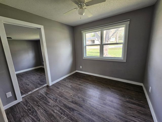 309 Southview Avenue, Ava, MO 65608