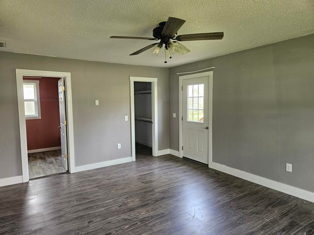 309 Southview Avenue, Ava, MO 65608