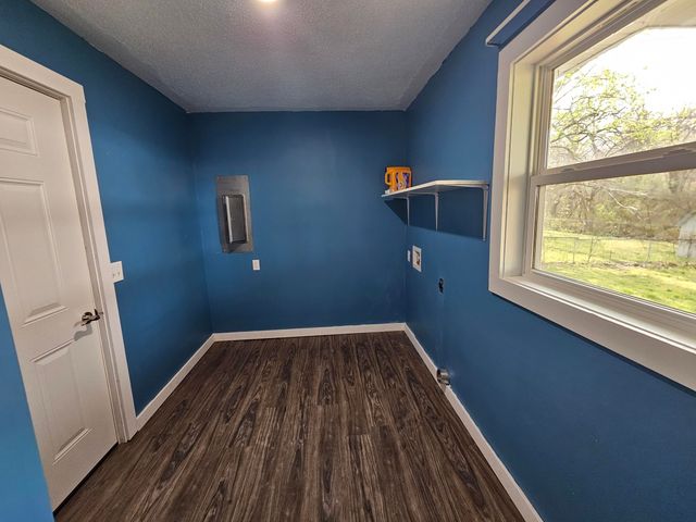 309 Southview Avenue, Ava, MO 65608