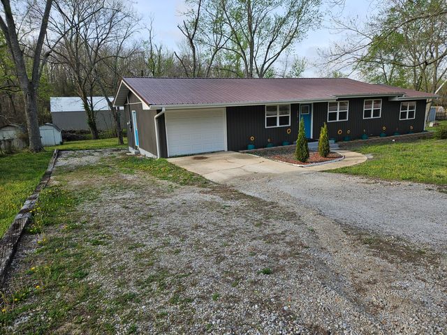 309 Southview Avenue, Ava, MO 65608