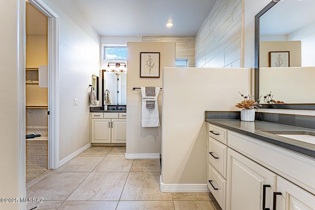 846 W Tranquil Water Path, Green Valley, AZ 85614