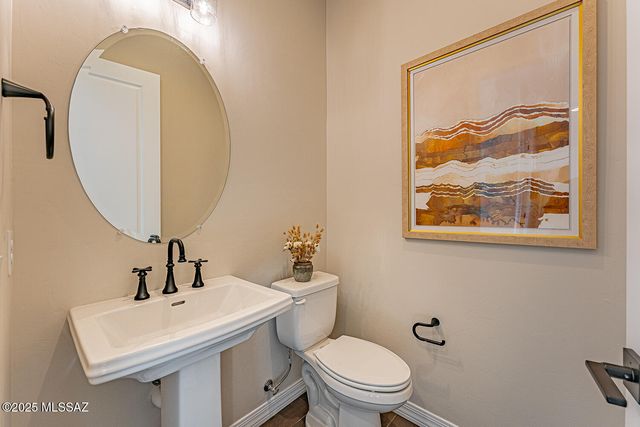 846 W Tranquil Water Path, Green Valley, AZ 85614