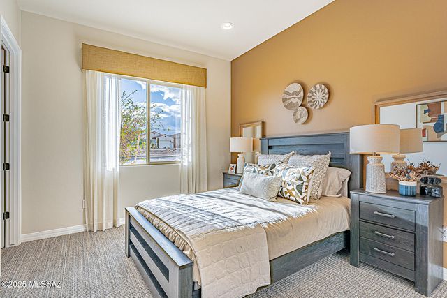 846 W Tranquil Water Path, Green Valley, AZ 85614