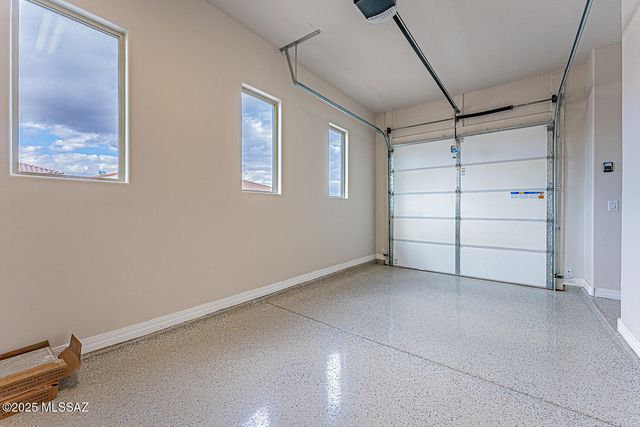 846 W Tranquil Water Path, Green Valley, AZ 85614