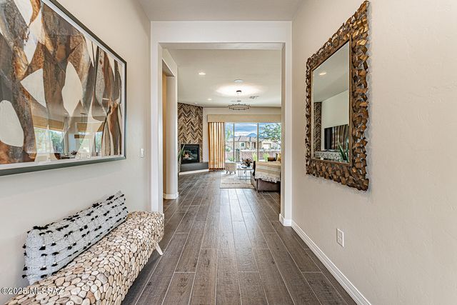 846 W Tranquil Water Path, Green Valley, AZ 85614