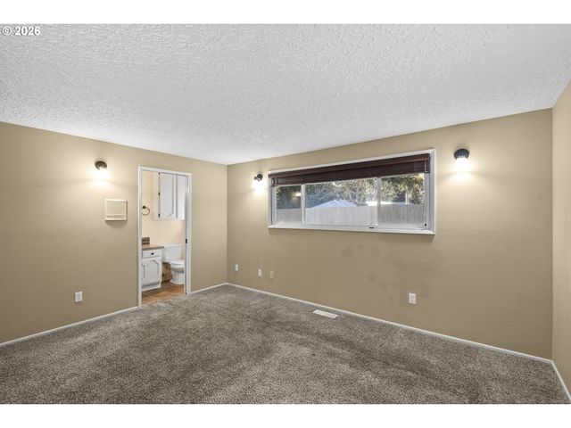 610 Ne 8TH Ave, Battle Ground, WA 98604