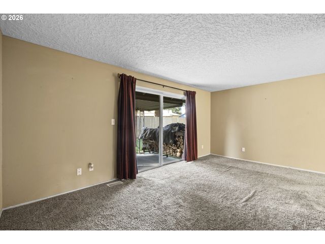 610 Ne 8TH Ave, Battle Ground, WA 98604