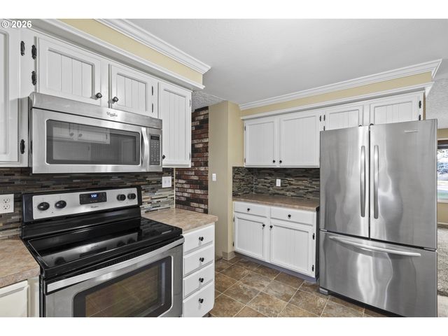 610 Ne 8TH Ave, Battle Ground, WA 98604