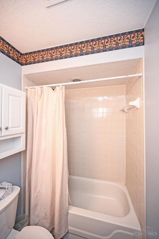 26 Floral Avenue, Pierce Twp, OH 45102