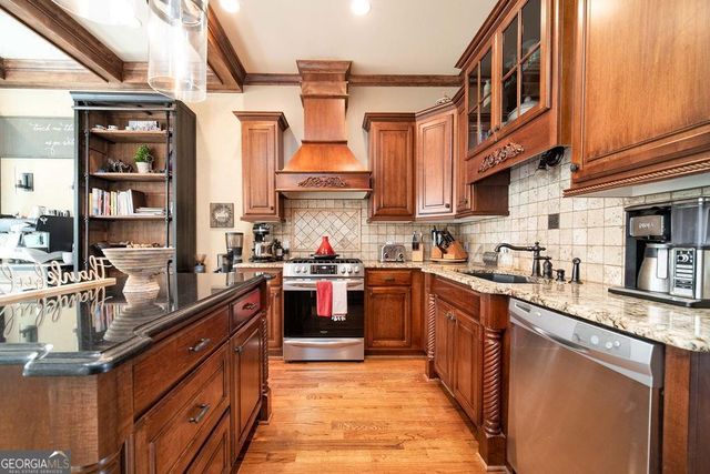 7907 Belton Bridge Road, Lula, GA 30554