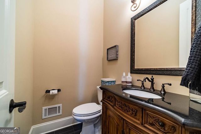 7907 Belton Bridge Road, Lula, GA 30554