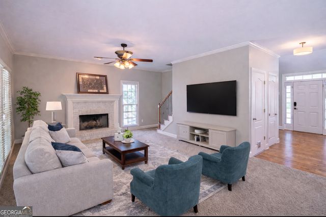 619 Richmond Place, Loganville, GA 30052