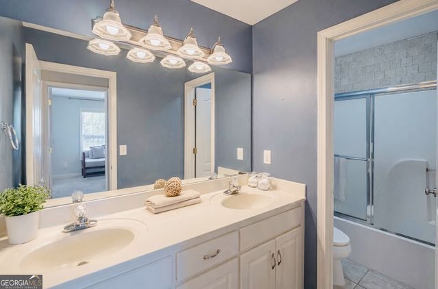 619 Richmond Place, Loganville, GA 30052