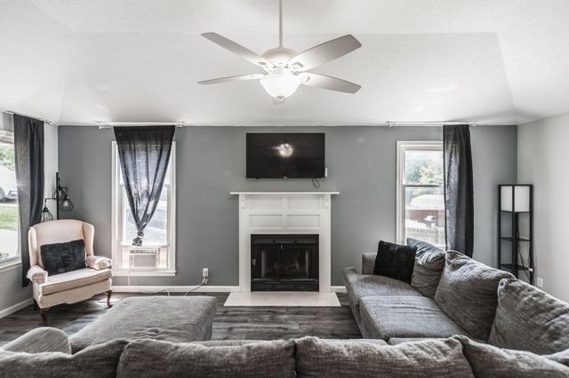 748 W Creek Drive, Clarksville, TN 37040