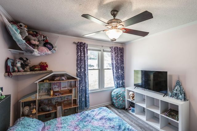 748 W Creek Drive, Clarksville, TN 37040