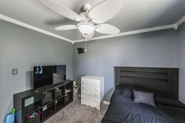 748 W Creek Drive, Clarksville, TN 37040
