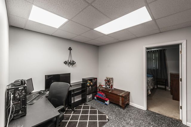 748 W Creek Drive, Clarksville, TN 37040