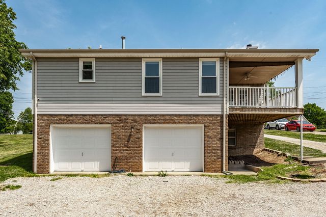 748 W Creek Drive, Clarksville, TN 37040