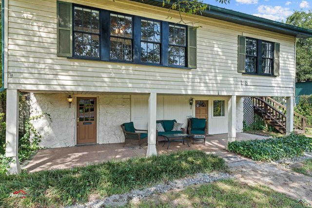 107 St John Street, Jefferson, TX 75657