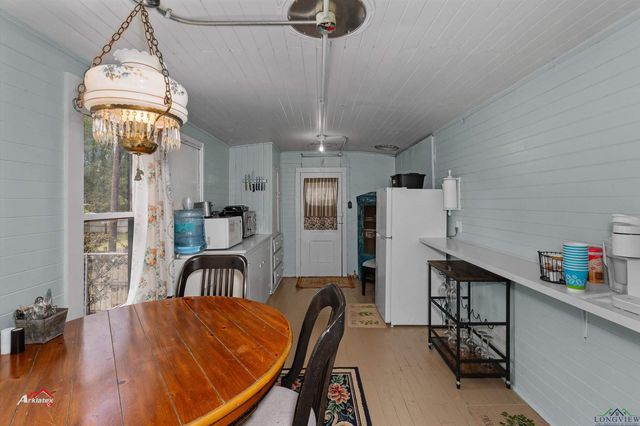 107 St John Street, Jefferson, TX 75657