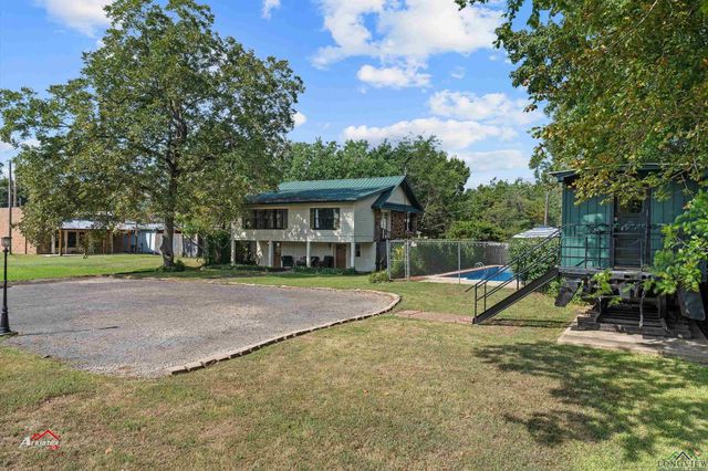 107 St John Street, Jefferson, TX 75657
