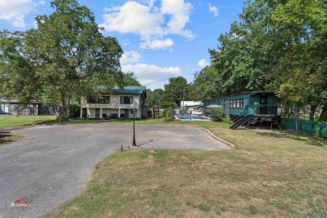 107 St John Street, Jefferson, TX 75657
