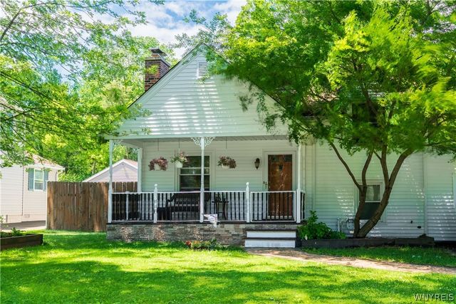 4430 Harris Hill Road, Clarence, NY 14221