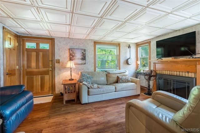 4430 Harris Hill Road, Clarence, NY 14221