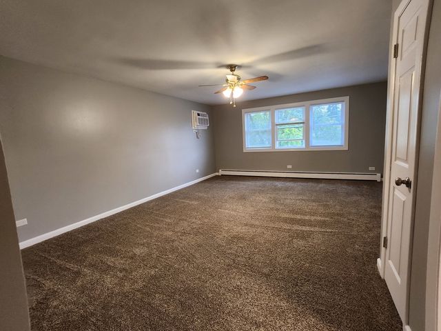 7121 170th Street, Tinley Park, IL 60477
