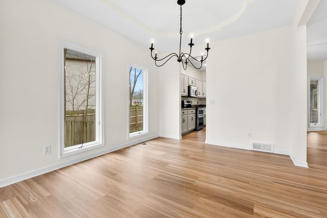 5363 Four Seasons Drive, Kalamazoo, MI 49009