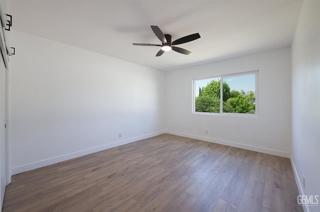 2425 Castle Drive, Bakersfield, CA 93306