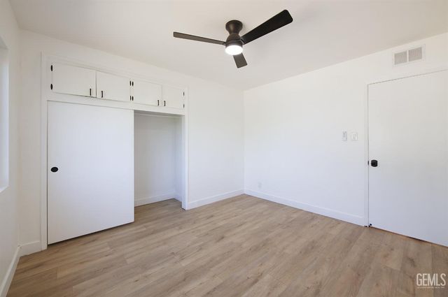 2425 Castle Drive, Bakersfield, CA 93306