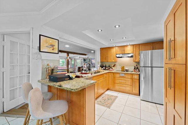 3991 NW 46th Avenue, Lauderdale Lakes, FL 33319