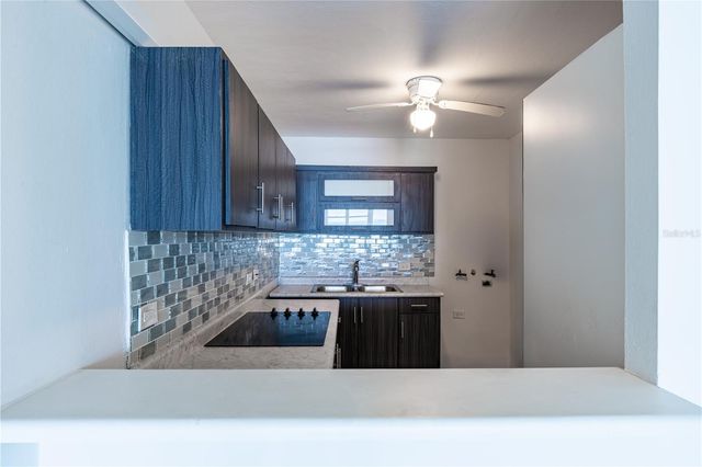 D-9 COSTA DORADA II 9, Dorado, PR 00646