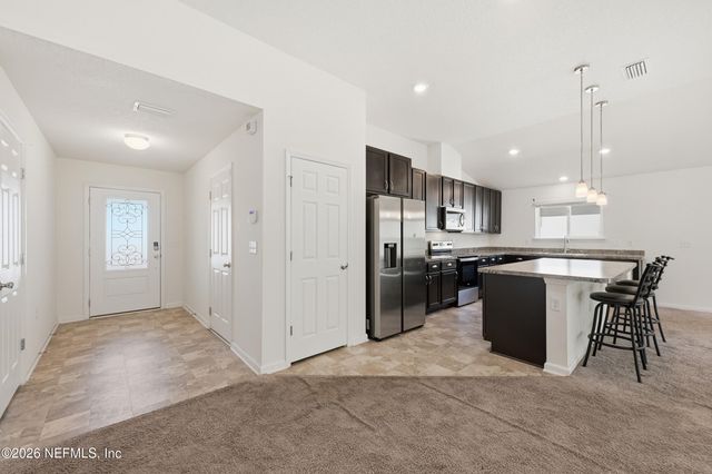 8284 VICTORY CROSSING Boulevard, Jacksonville, FL 32210