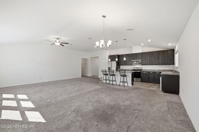 8284 VICTORY CROSSING Boulevard, Jacksonville, FL 32210