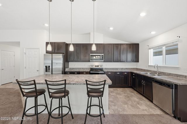 8284 VICTORY CROSSING Boulevard, Jacksonville, FL 32210