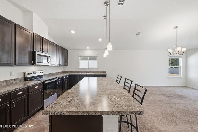 8284 VICTORY CROSSING Boulevard, Jacksonville, FL 32210